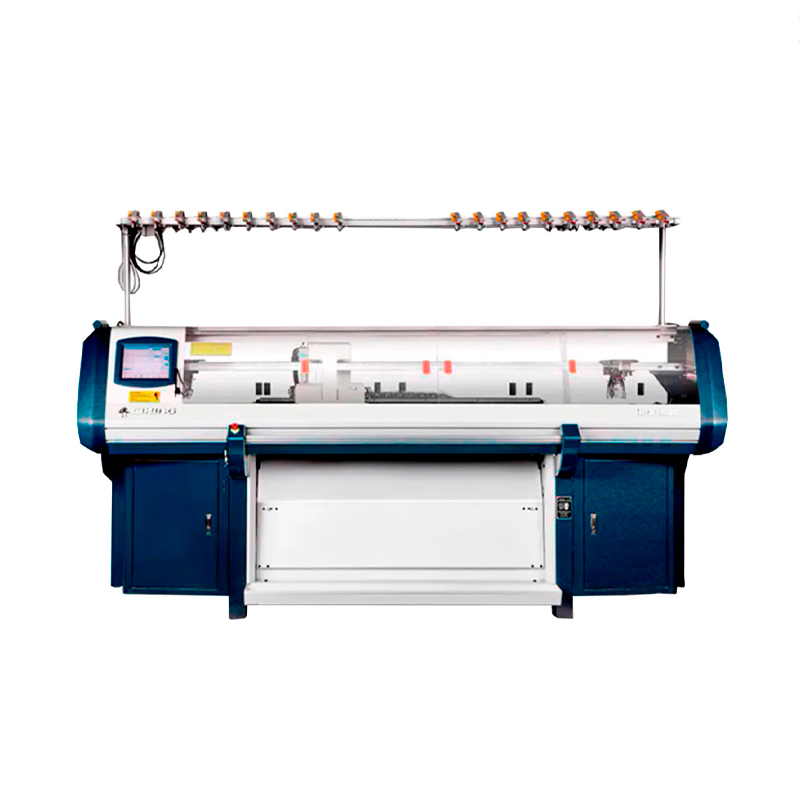 Tejedora Rectilínea Cixing HP2, este modelo está equipado con dispositivos de peine, pinzas y tijeras a los dos lados de la frontura, con un nuevo sistema de control, la máquina puede trabajar con hasta 16 guía hilos, sin tener ningún problema de cruce entre ellos.
